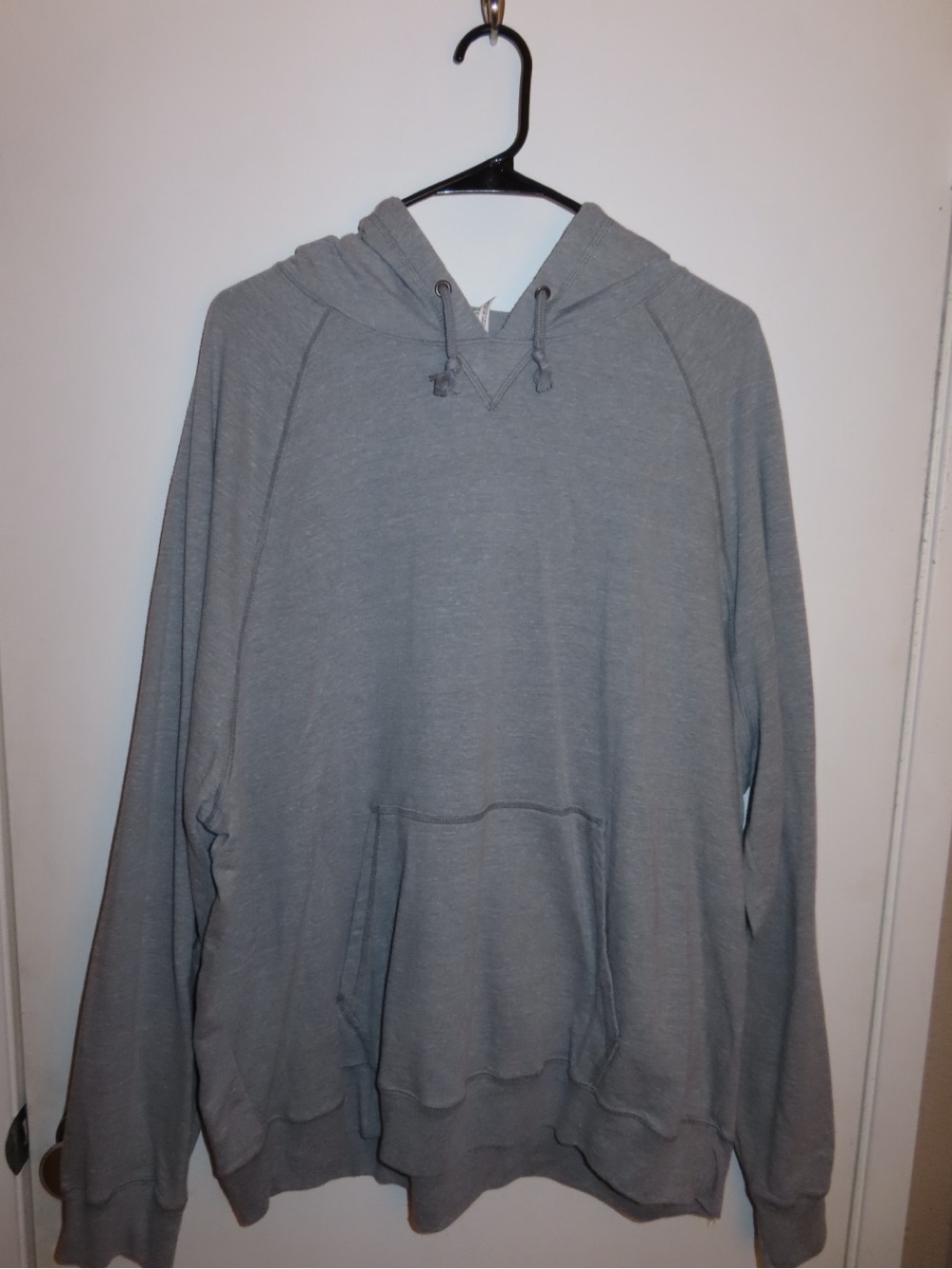 Hanes Gray Men's Hooded Sweatshirt with Kangaroo Pocket